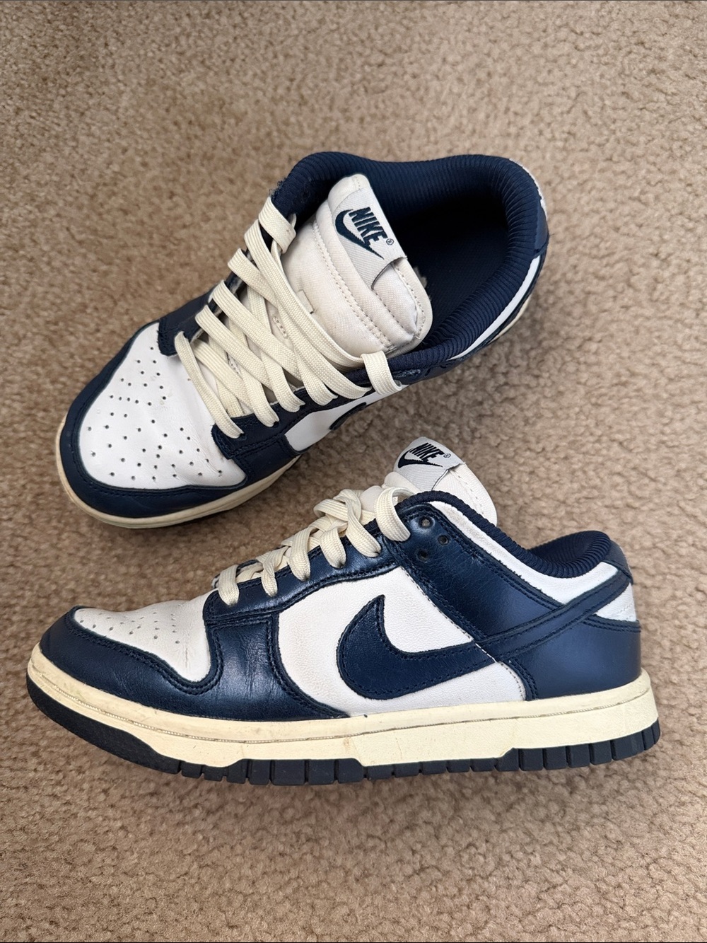 Nike Low-Top Sneakers in Navy, White, Cream